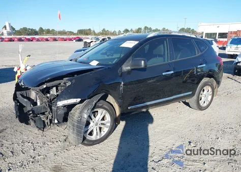 2015 Nissan Rogue Select S z USA, uszkodzony, nr VIN JN8AS5MT8FW154658